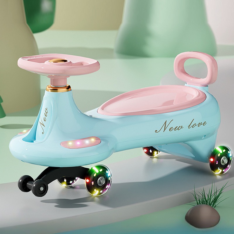 Kids Outdoor Playset - Niedliches Kinder-Schaukelauto mit Anti-Kipp-Universalrädern, Musik und